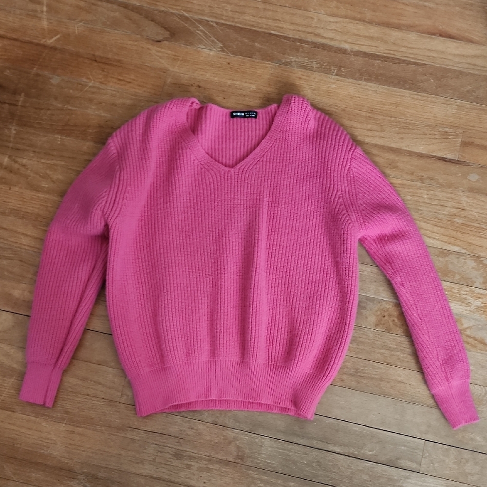 Schein Bright Pink V-Neck Sweater Medium